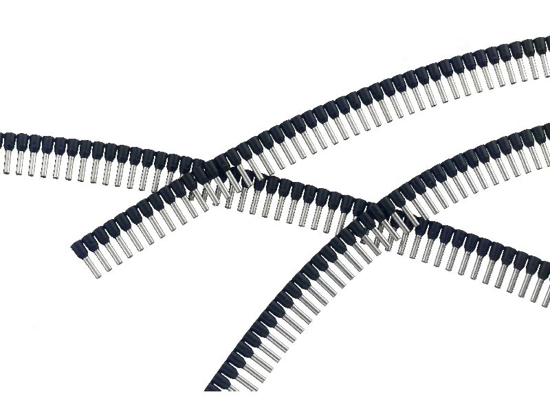 Aderendhülsen in Streifen- und Bandform